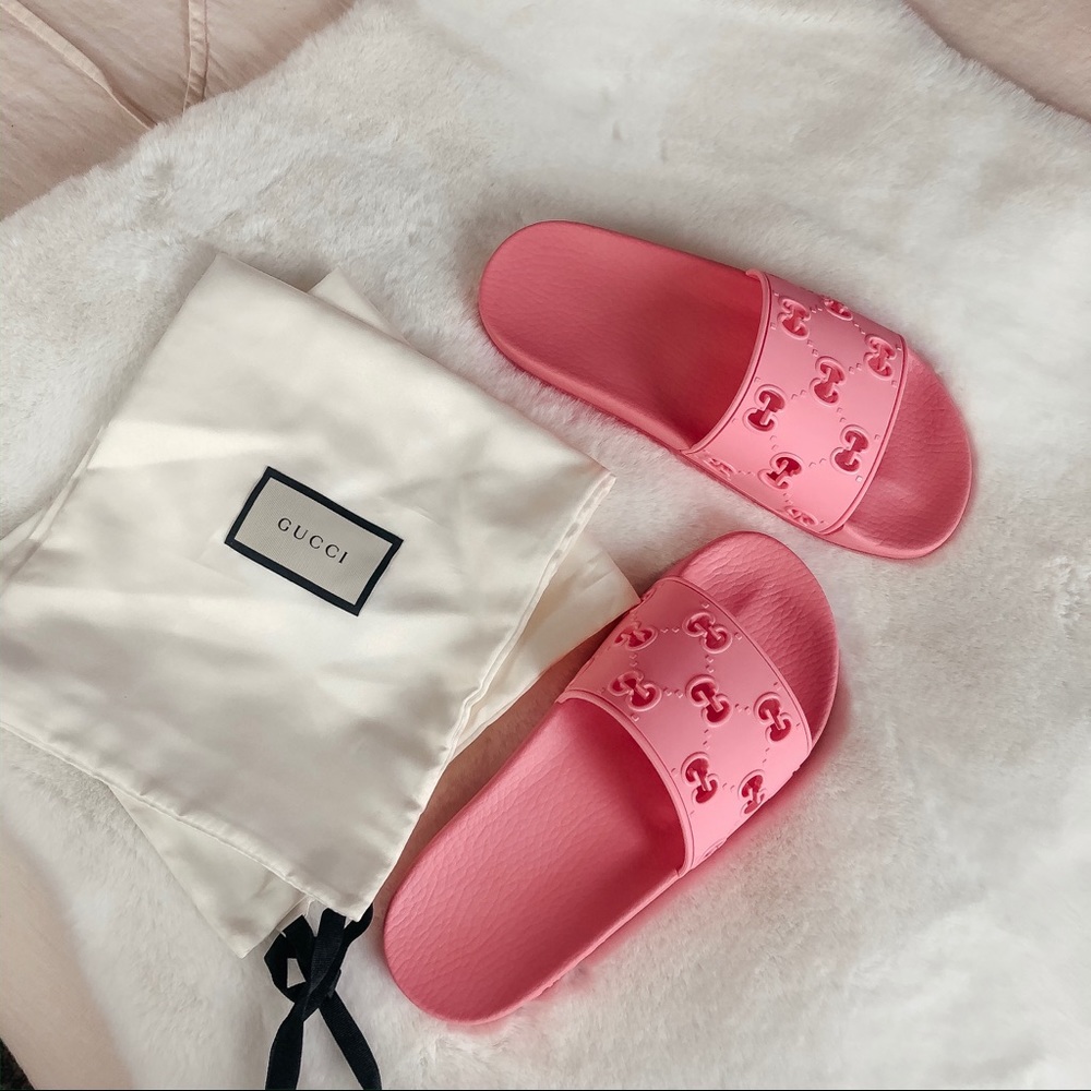 Gucci pursuit GG logo slide sandal